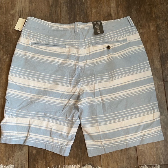 Aeropastale Shorts - Picture 3 of 3